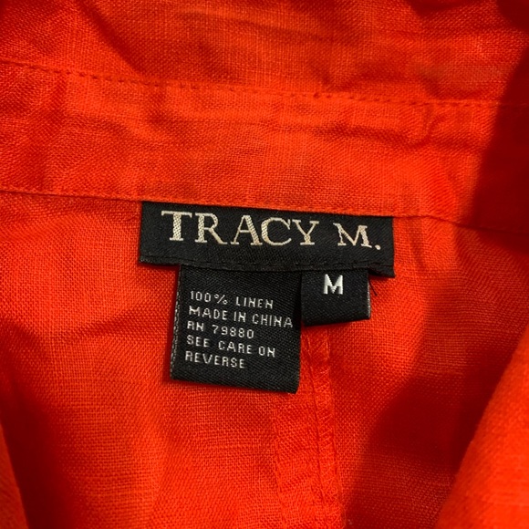 Tracy M. 100% Linen Top - Picture 5 of 5